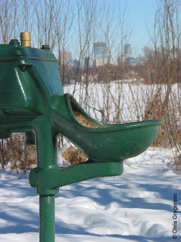 Photo of Drinking Fountain in Winter(2731)