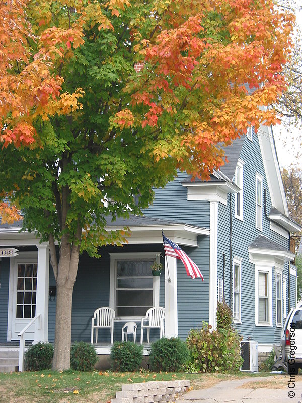 Photo of Porch with an American Flag in Autumn(2958)