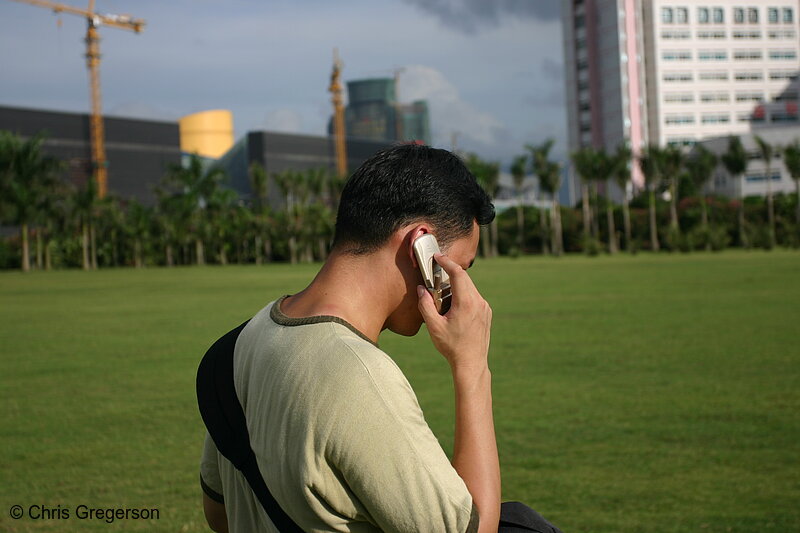 Photo of Man Talking on Cellphone(3286)