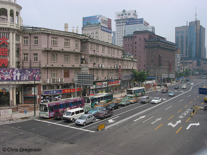 Photo of Street in Downtown Shanghai (Xizang Zhonglu)(3400)