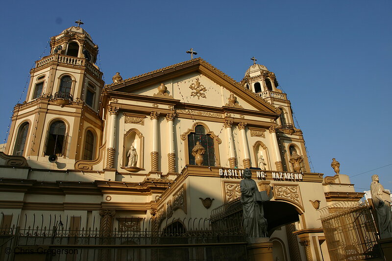 Photo of The Towering Basilica of Black Nazarene in Quiapo, Manila(5506)