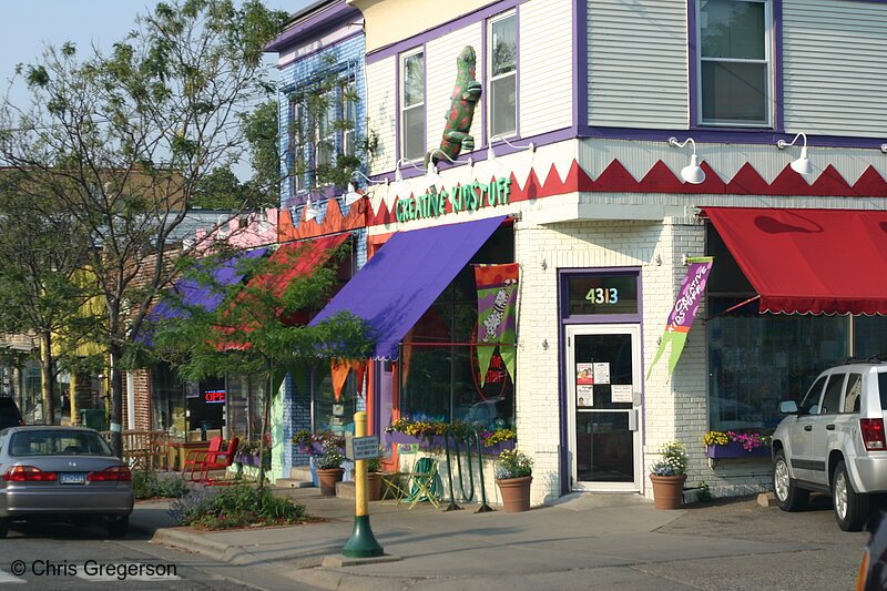 Photo of Creative KidStuff Storefront, Upton Avenue(6836)