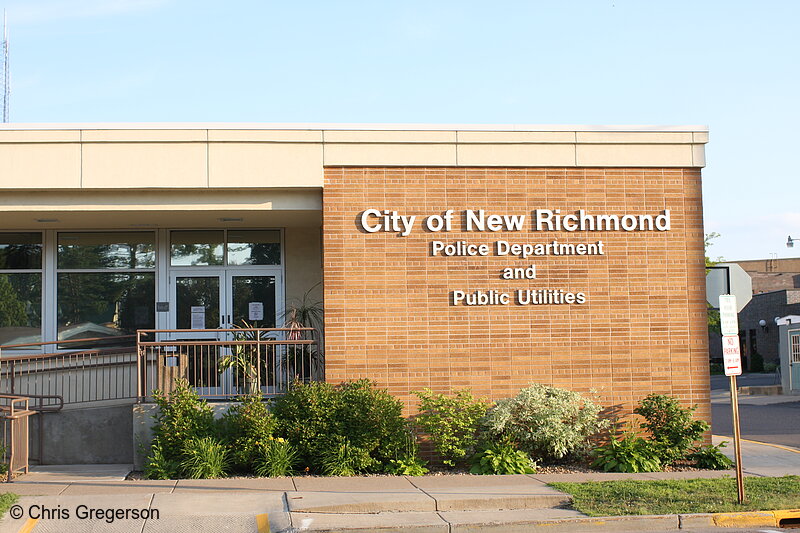 Photo of New Richmond City Hall(7131)
