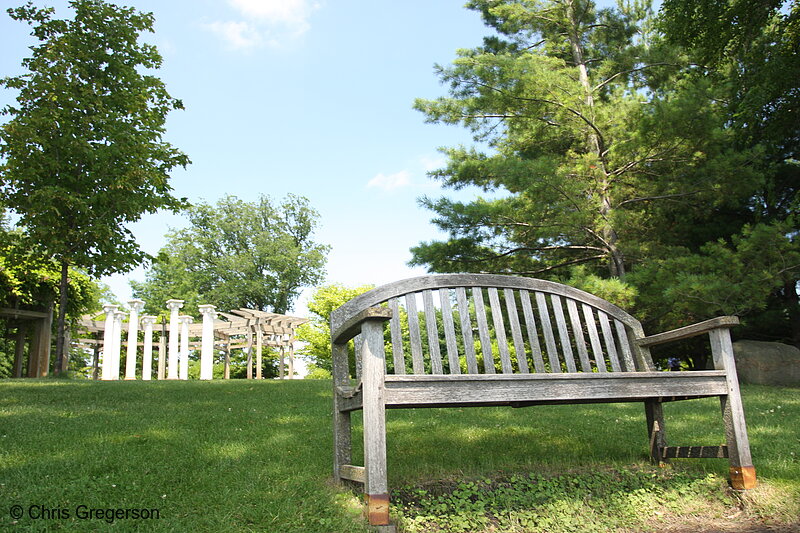 Photo of Bench at the Noerenberg Memorial Gardens(7377)