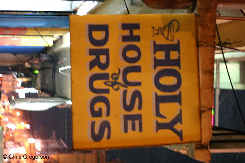 Photo of Sign for the Holy House of Drugs, Laoag(7445)