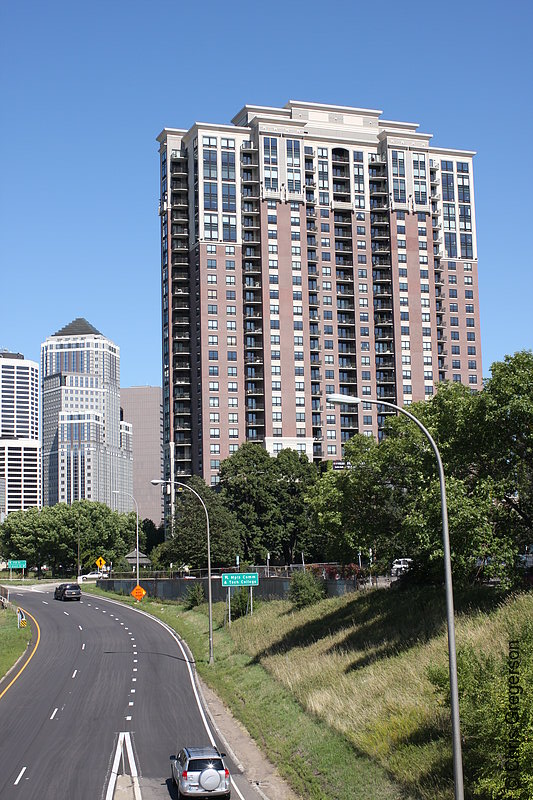 Photo of Grant Park Condominiums(7460)